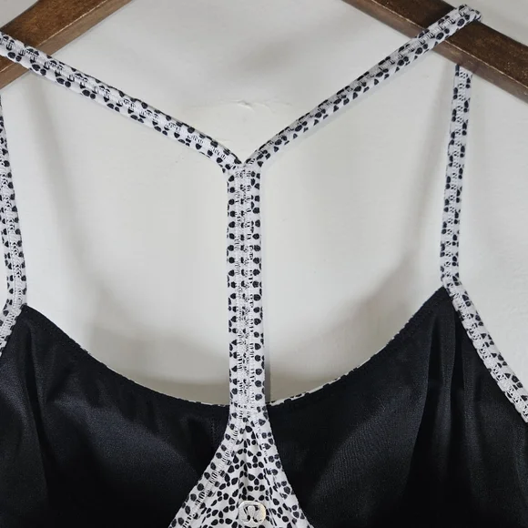 Lululemon Black & White Power Y Tank - Picture 6 of 8